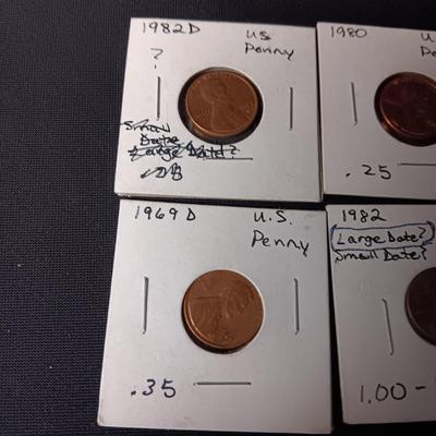 A COLLECTION OF WHEAT PENNIES AND 5 1982-D PENNIES