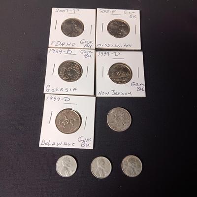 5 UNCIRCULATED STATE QUARTERS, 1 STATE QUARTER AND 3 - 1943 PENNIES