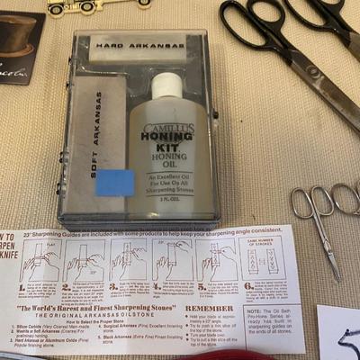 Scissors and Knife Sharpener