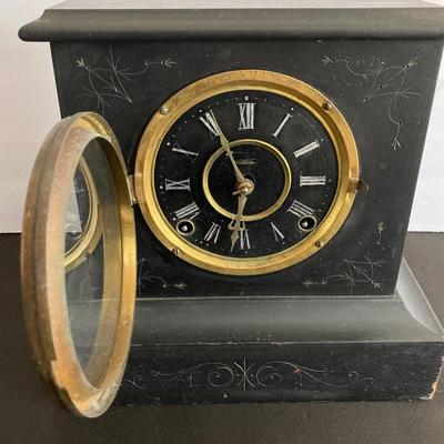 LOT 30: Antique / Vintage Mantle Clock - Wizard Eight Day Half-Hour Strike, Cathedral Gong, and Patent Regulator by The E. Ingraham Company