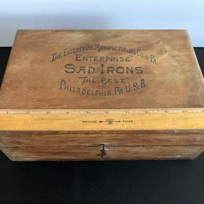 LOT 42: Antique The Enterprise Manufacturing Co of PA - Sad Irons 