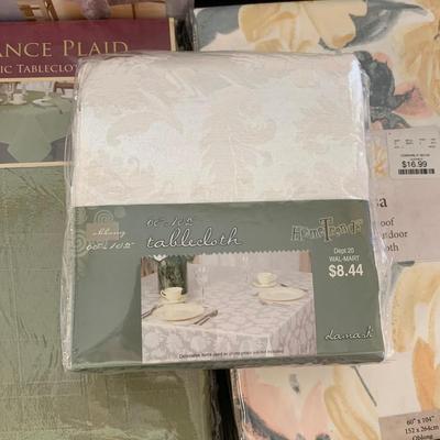LOT 73: New in Package Tablecloths, Bormioli Rocco Ice Bucket, Cake Plates, Trifle Dish & More