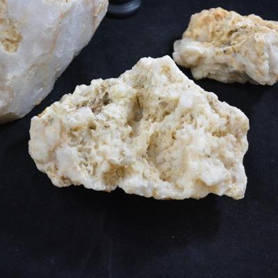 Lot of Large Milky Quartz