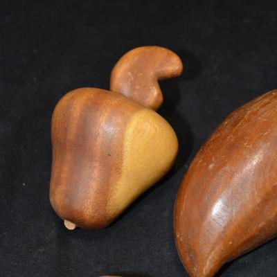 Vintage Wooden Fruit Home Decor Centerpiece Display