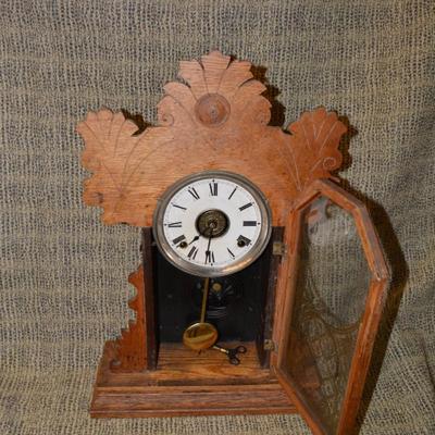 Antique 1890's E, Ingram & Co. Wind Up Mantle Clock