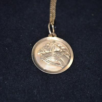 14K Gold Horse Pendant w/ 14K Gold Chain 18" 3.6g