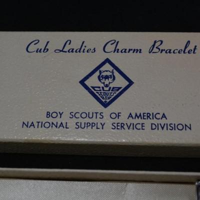Vintage Sterling "Cub Ladies" Charm Bracelet w/ Original Box 7" Unweighted - Tested