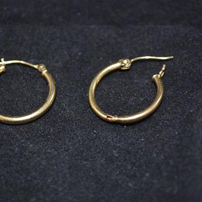 14K Gold Hoop Earrings .75" - 0.9g