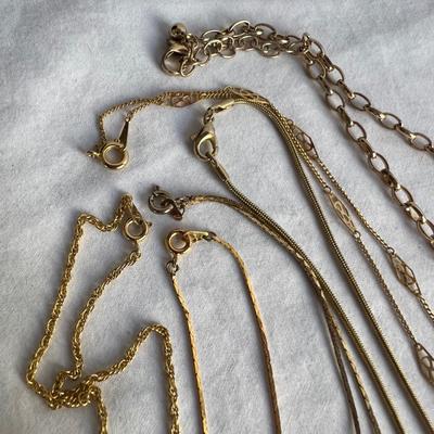 Delicate Gold Lockets, Leaf Necklaces Plus Earrings, Bracelets & More (P-RG)