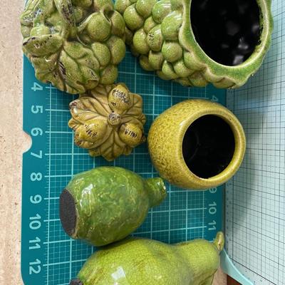Green ceramic fruit and vase