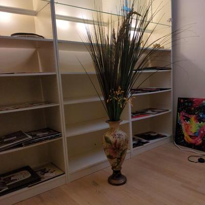 Raymond Waites Toyo Mod Vase