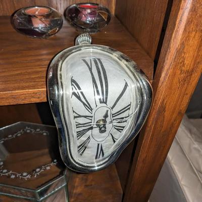 Salvador Dali Inspired Surreal Clock