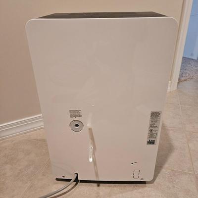 Frigidaire Dehumidifier (BLR-DW)