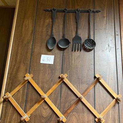 Kitchen Wall Decor.