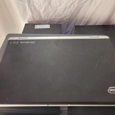 5 older laptops and 2 desktops for parts or gold recovery