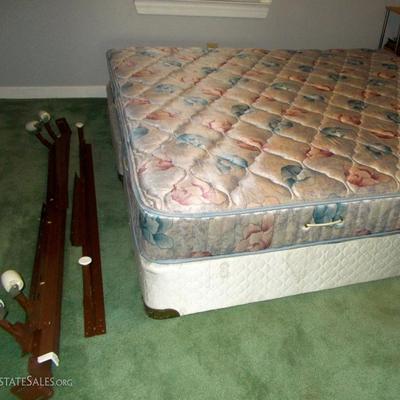 King Sized Box Springs and Mattress & Frame