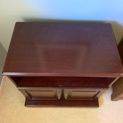Small wood tv console