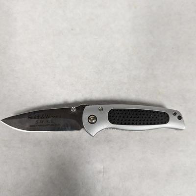 Smith & Wesson S. W. A. T Pocket Folding Knife