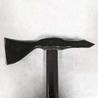 Tomahawk Axe