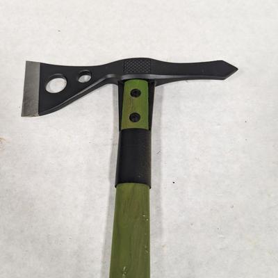 Tomahawk Axe