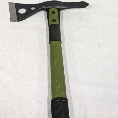 Tomahawk Axe