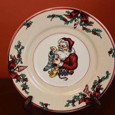 FITZ AND FLOYD Santa's List Stoneware (32 total)