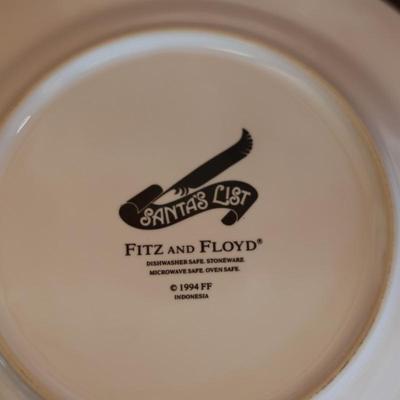 FITZ AND FLOYD Santa's List Stoneware (32 total)