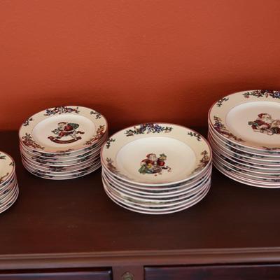 FITZ AND FLOYD Santa's List Stoneware (32 total)