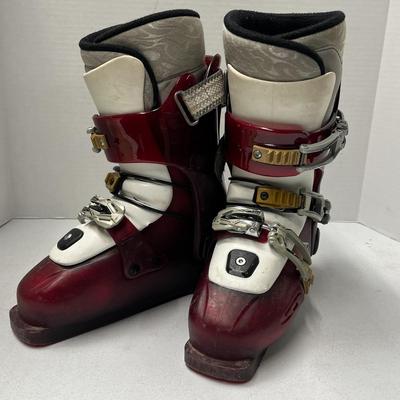 Dalbello Krypton Storm Womenâ€™s Ski Boots - Size 7.5 (286mm)