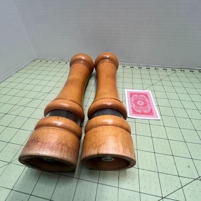 Wooden Rolling Pin and Salt & Pepper Shakers
