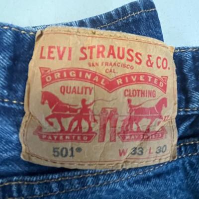 Levi Strauss & Co Bundle (Sizes 33/30, 33/30, 34/31, 33/31)