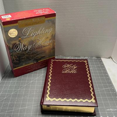 1982 Thomas Kinkade - Lighting the Way Home Family Bible -- Limited Edition 