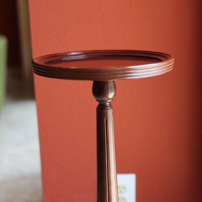 BOMBAY Company Wood Pedestal