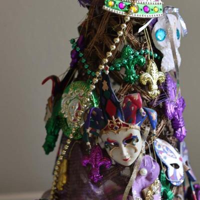 Mardi Gras "Christmas Tree"