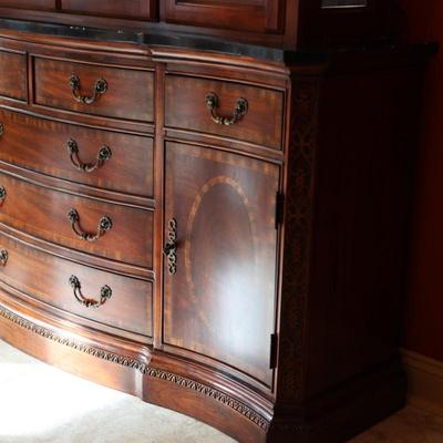 Elegant Italian Marble China Cabinet by Collezione Europa (Two Pieces-See Description)