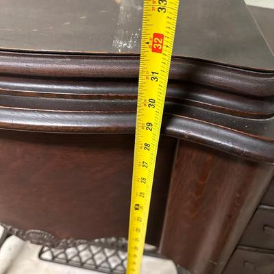 Beautiful Vintage Treadle Sewing Machine