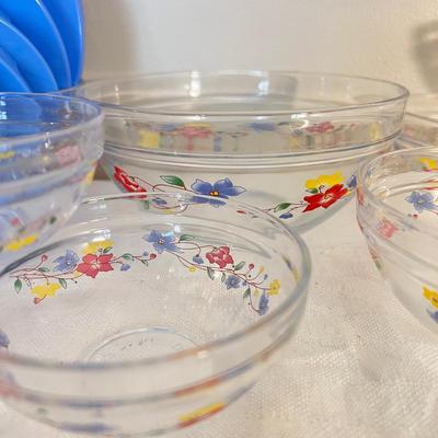 Vintage Imperial Glass Heat Resistant Floral Food Storage Bowls w Lids