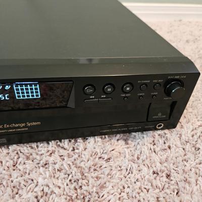 Sony Five Disc CD Player (BLR-DW)