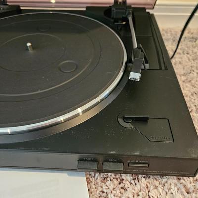 Sony Turntable and Blu-Ray Player (BLR-DW)