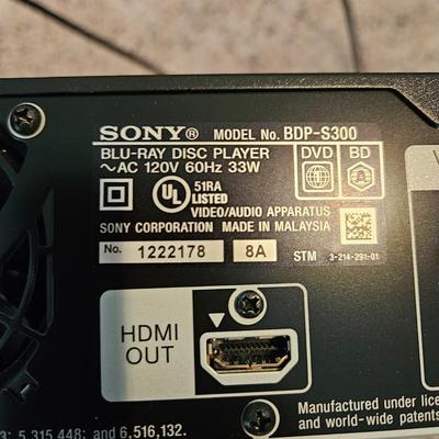 Sony Turntable and Blu-Ray Player (BLR-DW)