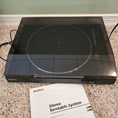 Sony Turntable and Blu-Ray Player (BLR-DW)