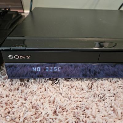 Sony Turntable and Blu-Ray Player (BLR-DW)