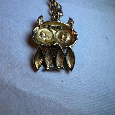 Huge Assortment of Gold Necklaces & Bracelets (P-RG)