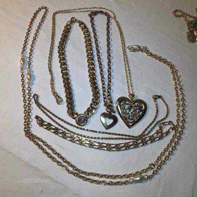 Huge Assortment of Gold Necklaces & Bracelets (P-RG)