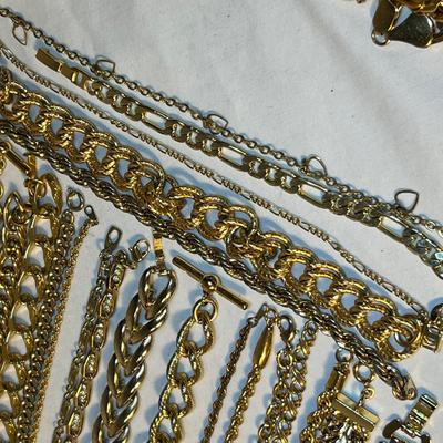 Huge Assortment of Gold Necklaces & Bracelets (P-RG)