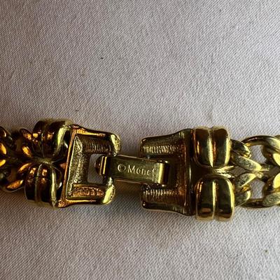 Huge Assortment of Gold Necklaces & Bracelets (P-RG)