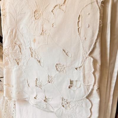 Big Lot Vintage Lace, Tatting Table Clolthes, Table Linens, Etc.