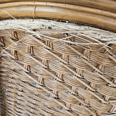 Pair of Wicker and Rattan Chairs (SR-DW)