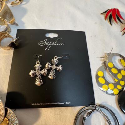 Mega Assortment of Fashion Earrings (P-RG)