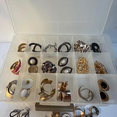 Mega Assortment of Fashion Earrings (P-RG)